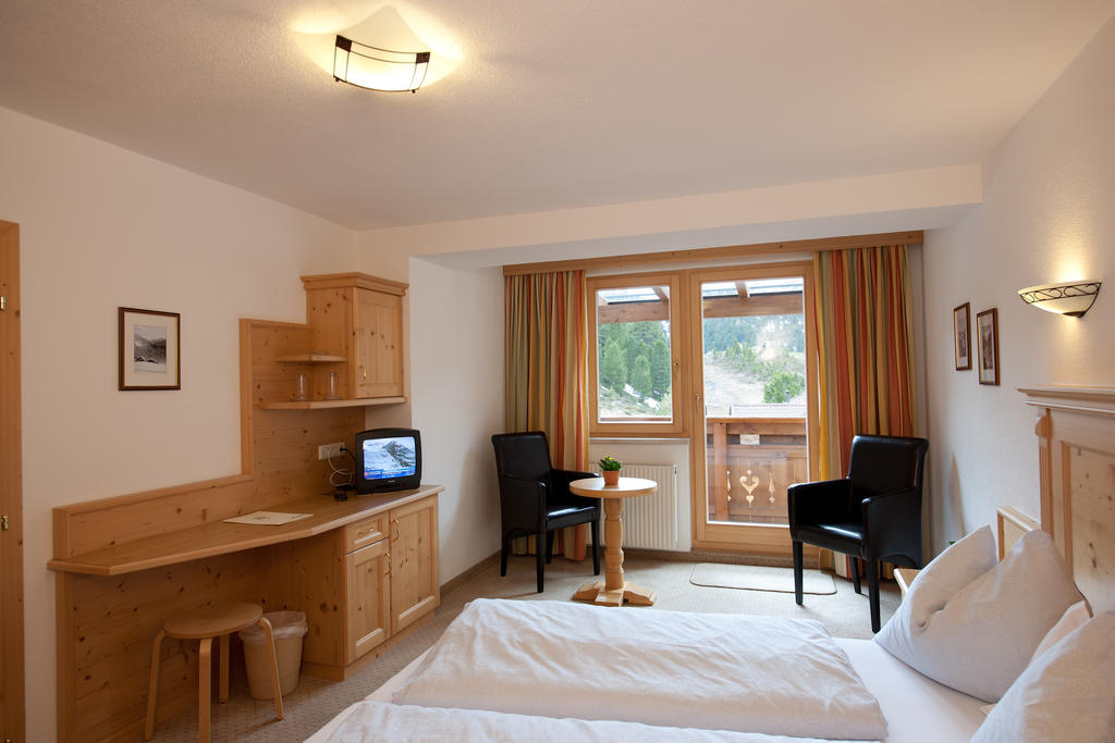 Hotel S'Hoamatl Obergurgl Pokoj fotografie